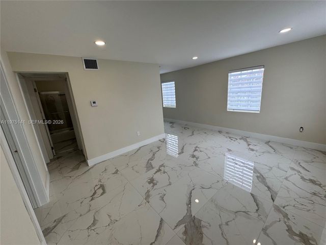 6324 E 6th Ave, Hialeah, FL 33013