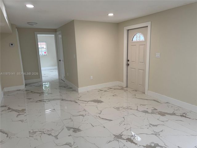 6324 E 6th Ave, Hialeah, FL 33013