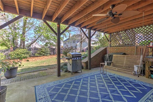 15 Brisbane Drive, Acworth, GA 30101