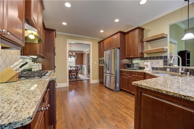 15 Brisbane Drive, Acworth, GA 30101