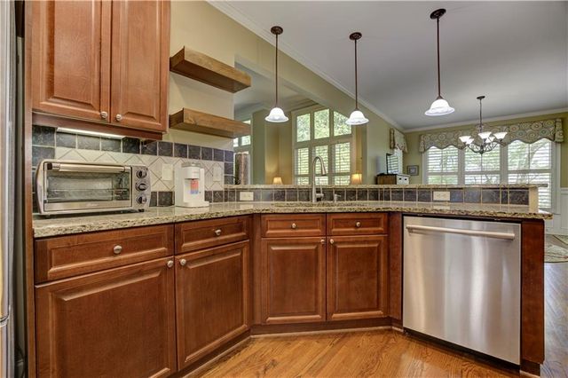 15 Brisbane Drive, Acworth, GA 30101