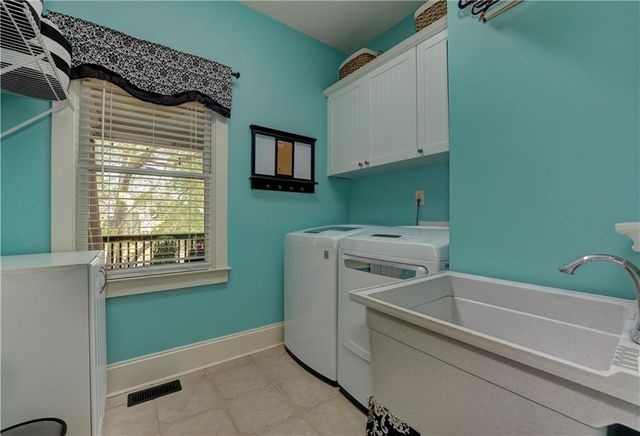 15 Brisbane Drive, Acworth, GA 30101