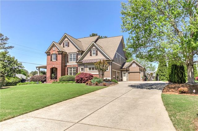 15 Brisbane Drive, Acworth, GA 30101