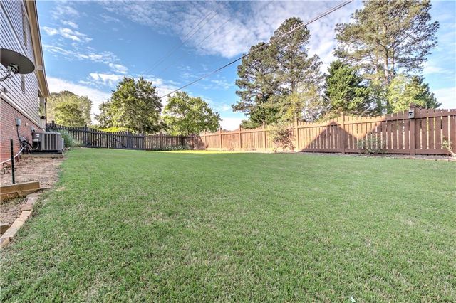 15 Brisbane Drive, Acworth, GA 30101