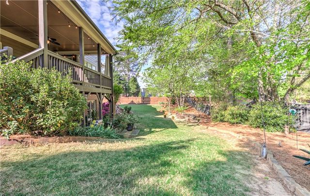 15 Brisbane Drive, Acworth, GA 30101