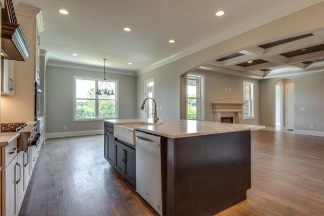 6 Elissa Place, Hendersonville, TN 37075