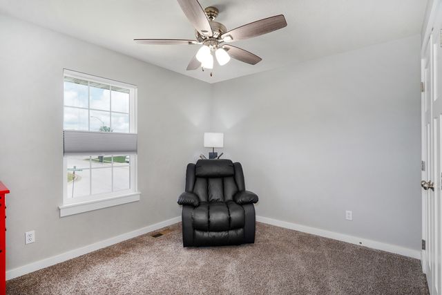 852 S Dry Gulch Road, Nixa, MO 65714