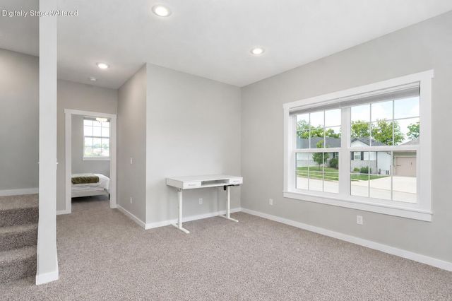 852 S Dry Gulch Road, Nixa, MO 65714
