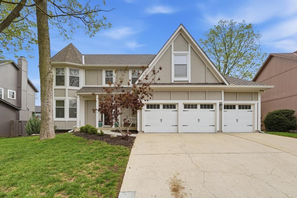 13117 S Hagan Street, Olathe, KS 66062