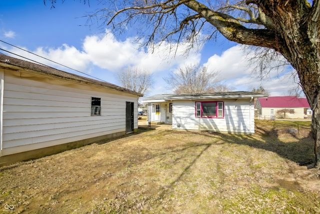 605 W 10th Street, Jonesboro, IN 46938