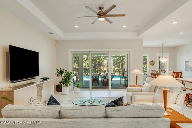 2049 Windbrook Drive SE, Palm Bay, FL 32909