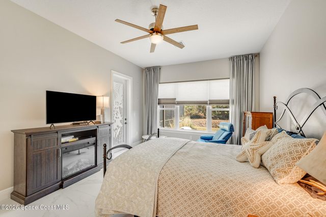 2049 Windbrook Drive SE, Palm Bay, FL 32909