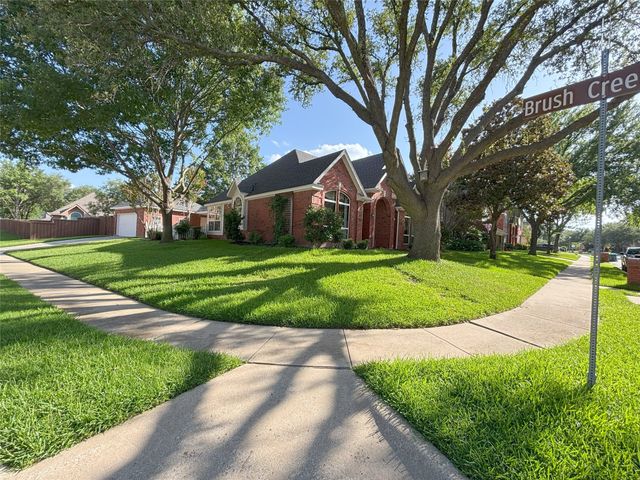 2001 Elm Creek Lane, Flower Mound, TX 75028