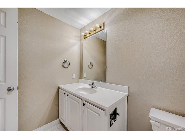 17544 E Powers Dr, Centennial, CO 80015