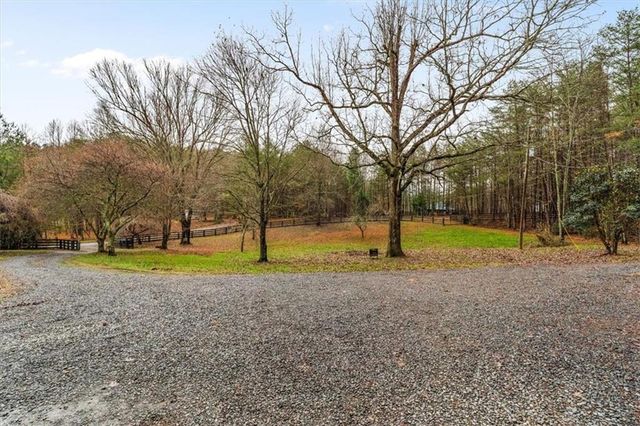 1824 Old Bucktown Road, Ellijay, GA 30536