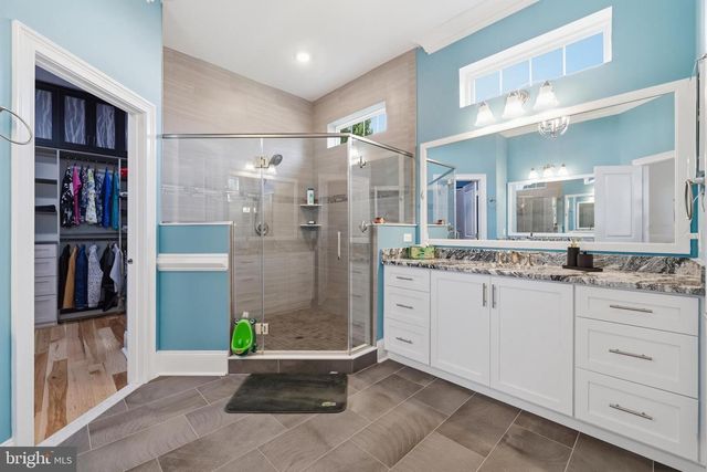 19 WHISTLING STRAITS DR, Monroe Township, NJ 08831