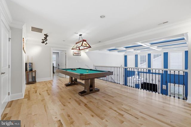 19 WHISTLING STRAITS DR, Monroe Township, NJ 08831
