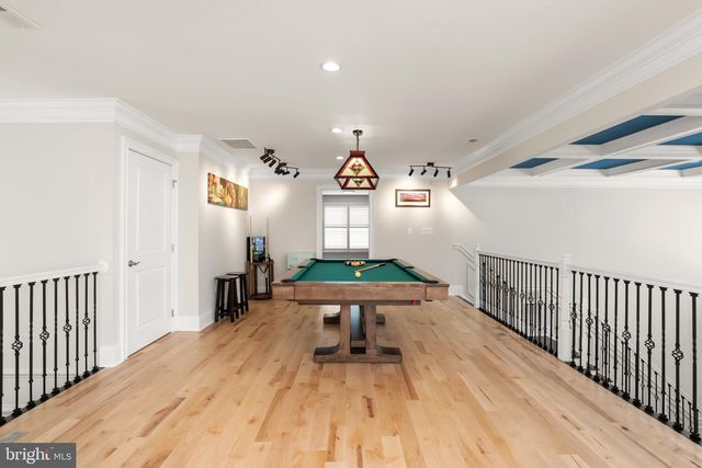 19 WHISTLING STRAITS DR, Monroe Township, NJ 08831