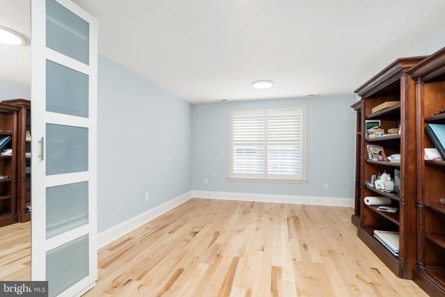 19 WHISTLING STRAITS DR, Monroe Township, NJ 08831
