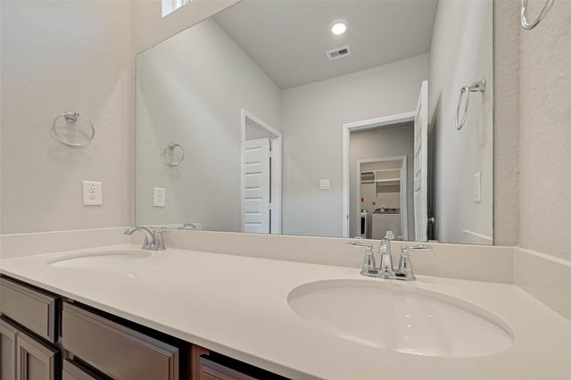 16108 Oregon Oak Drive, Houston, TX 77084