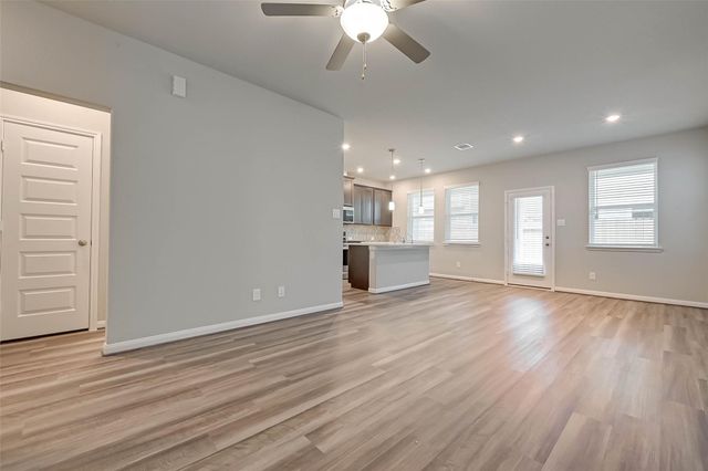 16108 Oregon Oak Drive, Houston, TX 77084
