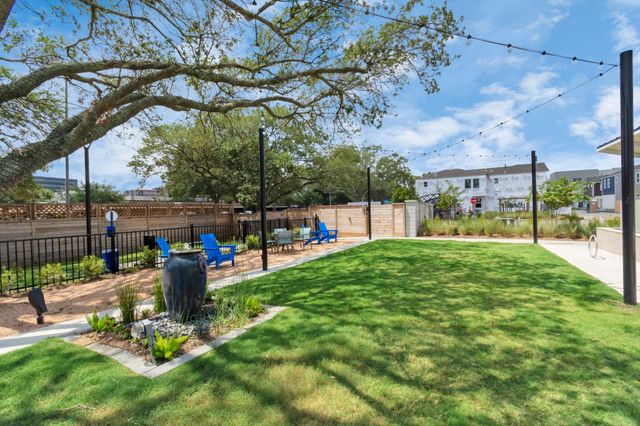 16108 Oregon Oak Drive, Houston, TX 77084
