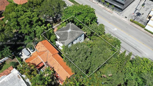 400 Alcazar Ave, Coral Gables, FL 33134