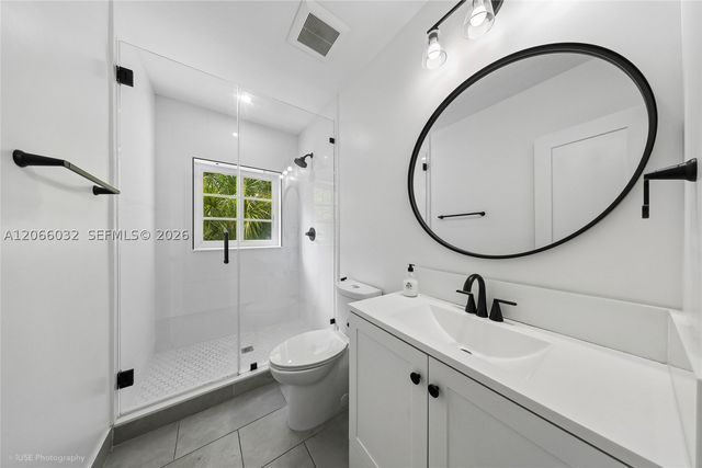 400 Alcazar Ave, Coral Gables, FL 33134
