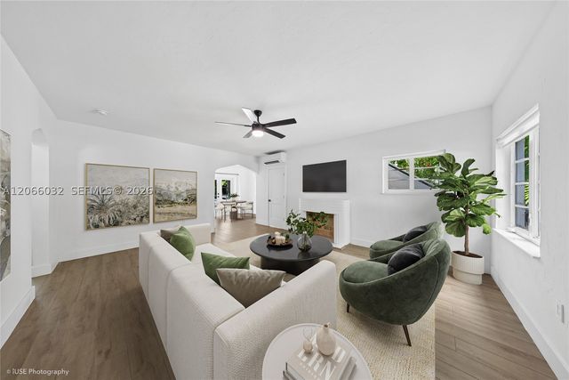 400 Alcazar Ave, Coral Gables, FL 33134