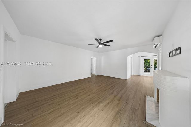 400 Alcazar Ave, Coral Gables, FL 33134