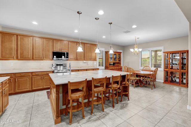 42104 W SOLITARE Drive, Maricopa, AZ 85138