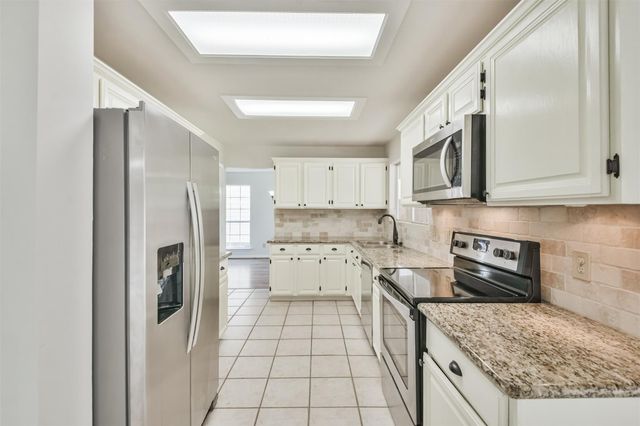 3414 Kings Mountain Drive, Kingwood, TX 77345