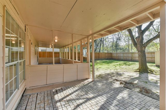 3414 Kings Mountain Drive, Kingwood, TX 77345