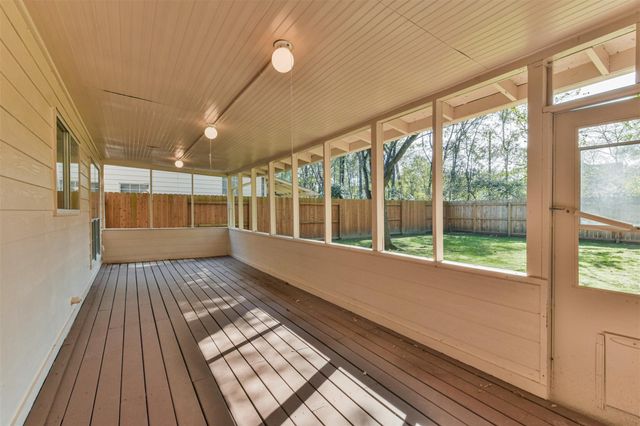 3414 Kings Mountain Drive, Kingwood, TX 77345