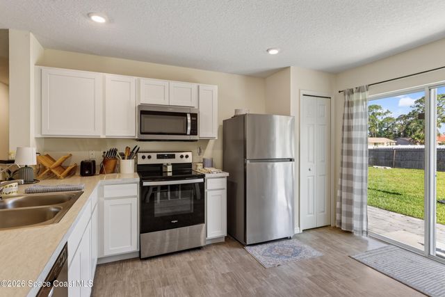 1207 Waffle Street SE, Palm Bay, FL 32909