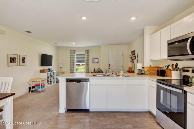 1207 Waffle Street SE, Palm Bay, FL 32909