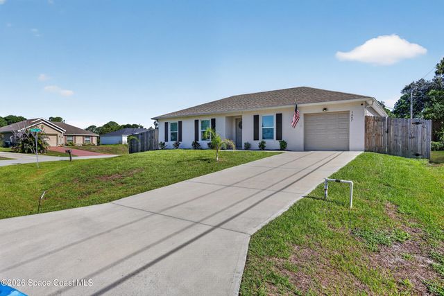 1207 Waffle Street SE, Palm Bay, FL 32909