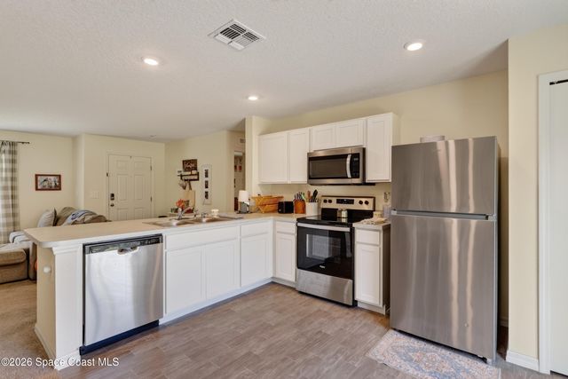 1207 Waffle Street SE, Palm Bay, FL 32909