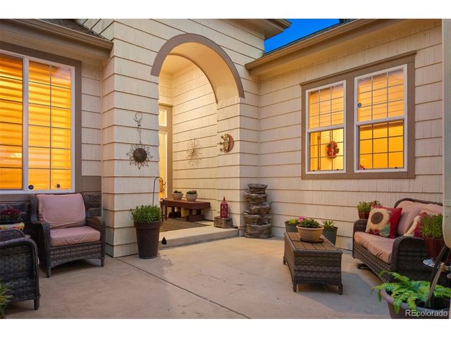 1676 Bent Wedge Pt, Castle Rock, CO 80109