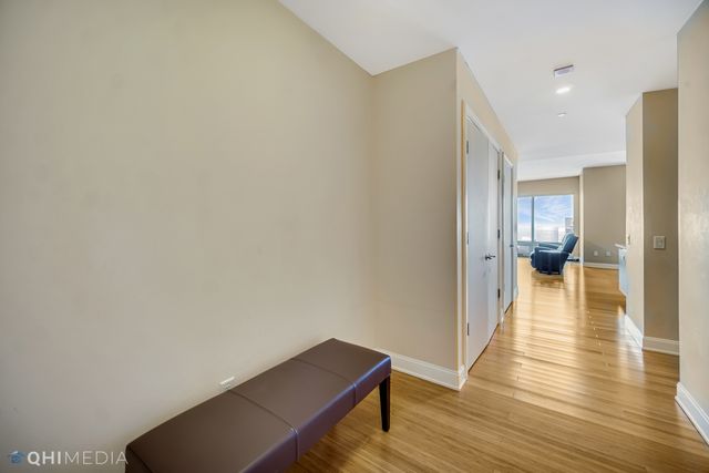 340 E RANDOLPH Street 4804, Chicago, IL 60601