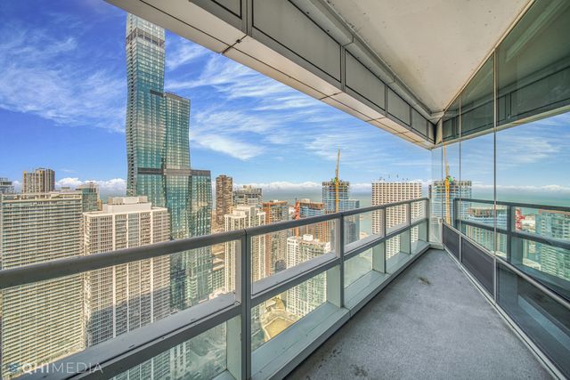 340 E RANDOLPH Street 4804, Chicago, IL 60601