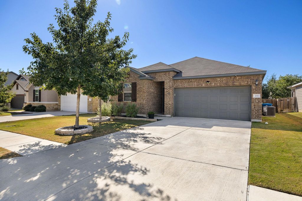 233 Magna LN, Liberty Hill, TX 78642
