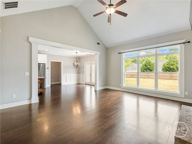 438 Lakewood Drive SW, Social Circle, GA 30025
