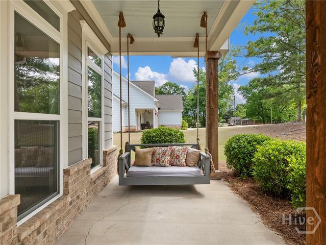 438 Lakewood Drive SW, Social Circle, GA 30025