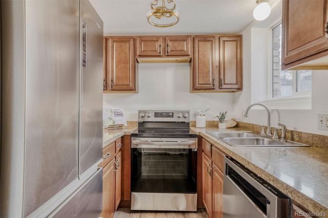 2190 S Holly Street 112, Denver, CO 80222