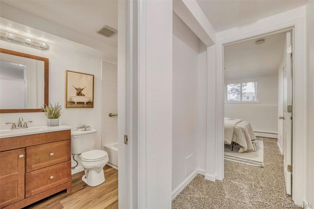 2190 S Holly Street 112, Denver, CO 80222