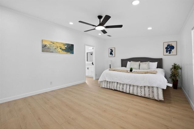 5136 ROCK DOVE LOOP, Lakeland, FL 33810