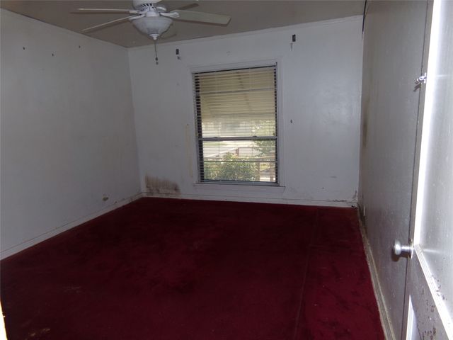 2407 Volga Avenue, Dallas, TX 75216