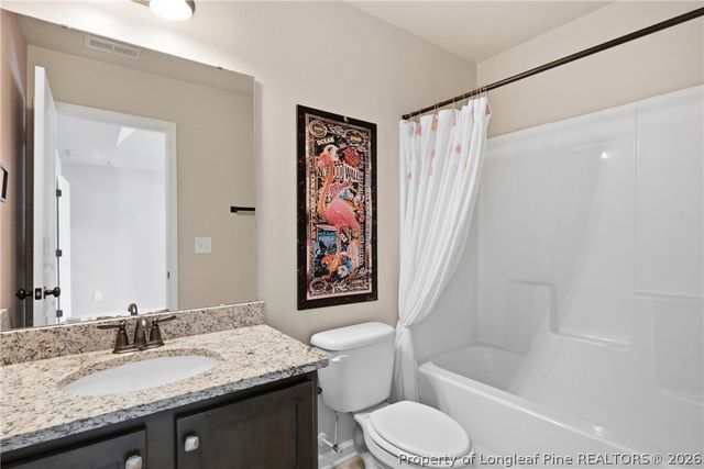 6129 Shannon Woods Way, Hope Mills, NC 28348
