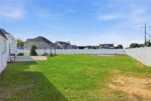 6129 Shannon Woods Way, Hope Mills, NC 28348